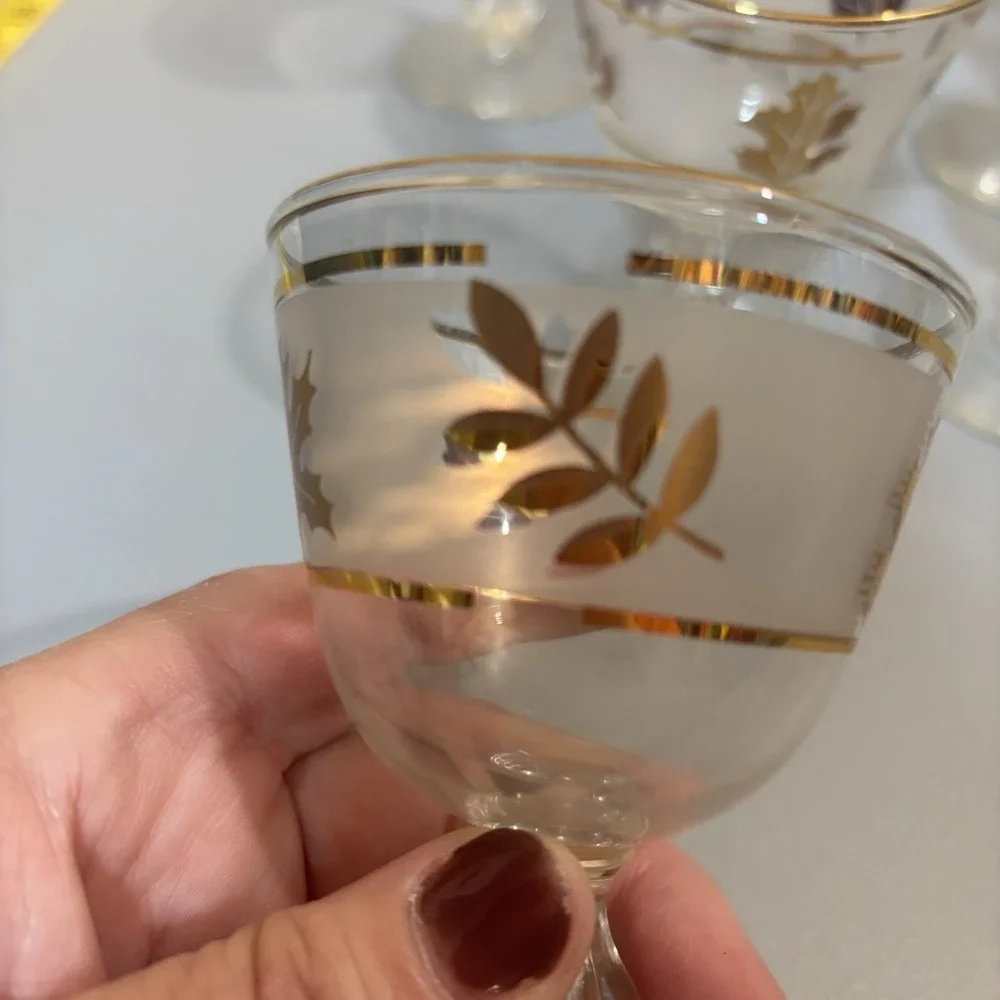 6 Libbey Gold Leaf MCM Frosted Cordial Glasses Set Barware Vintage Collectible